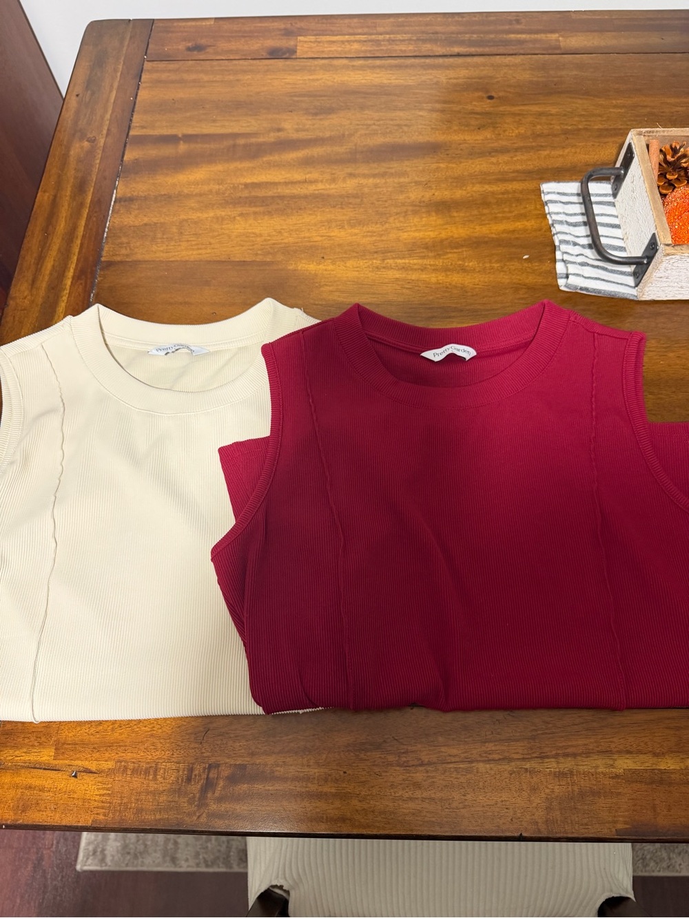Sleeveless Ribbed Tank Tops in Cream and Burgundy - Set of 2